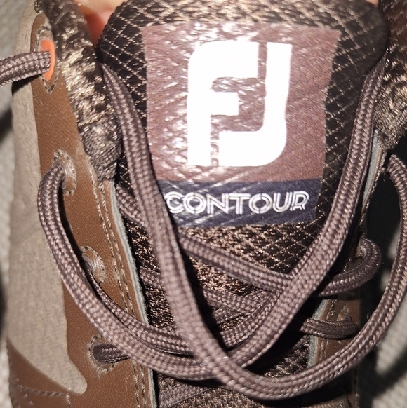 FootJoy Contour Men\'s White and Brown Golf Shoes In A Size 8.5M Great Condition main image 14
